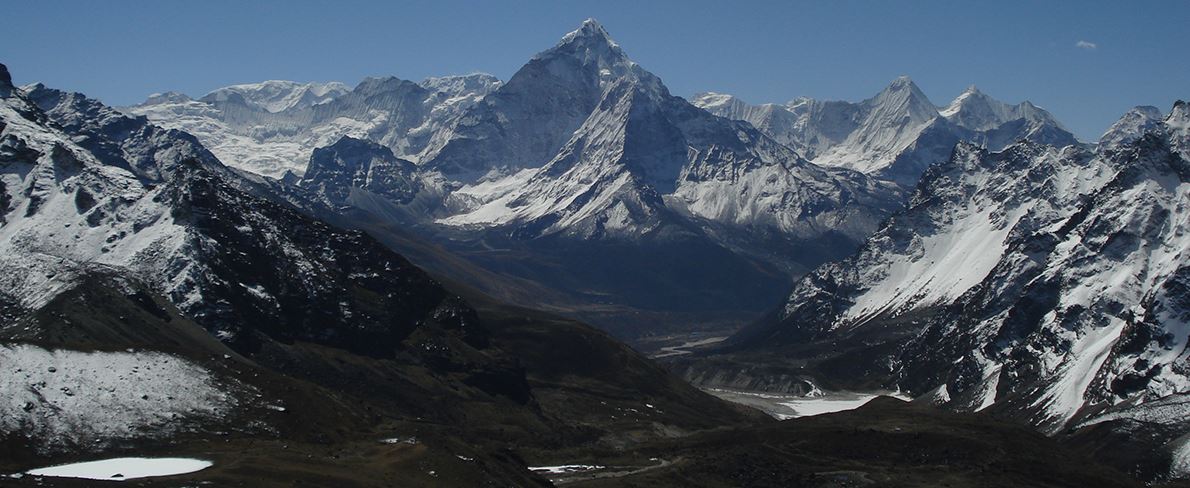 Everest Three Passes Trek Guide: Route, Difficulty, Cost, Passes, Best Time and Practical Tips